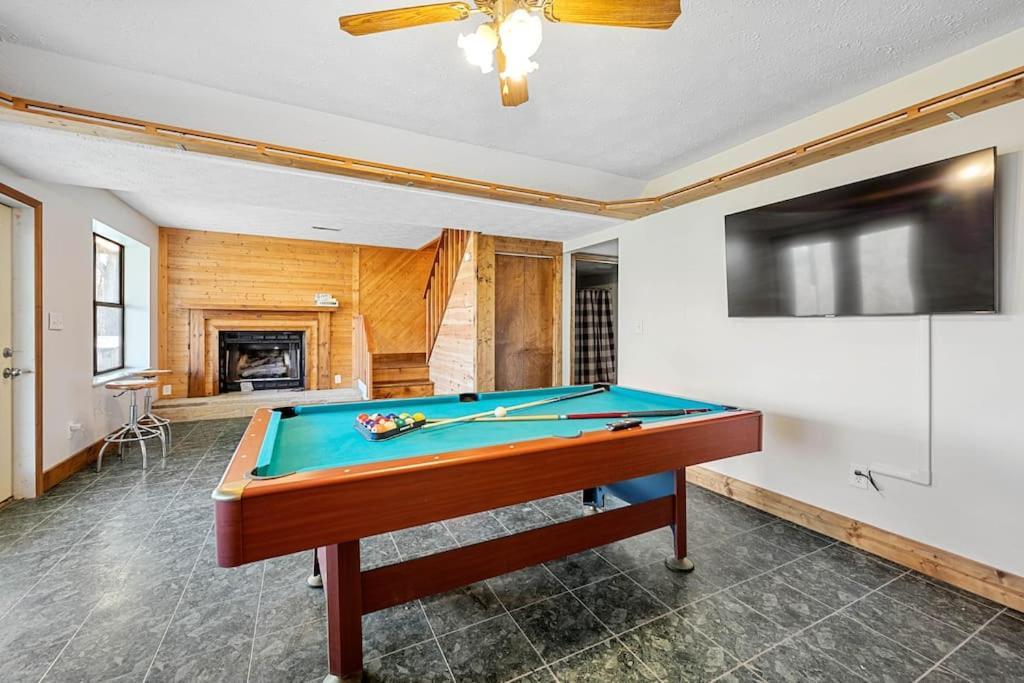 Dog Friendly! Views! Hot Tub! Close To Pf! Gsmnp Севьервилл Экстерьер фото